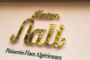 Enseignes Maison Nali
