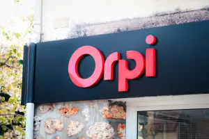 Nouvelle façade pour Orpi Poissy (78)