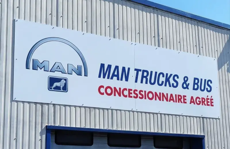 Panneaux publicitaires - Impression grand format | Monsieur Sticker